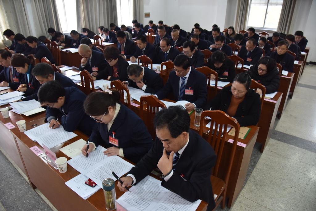 雷鸣科化九届二次职工、十届二次工会会员代表大会暨k2nrrkkowyu.jpg