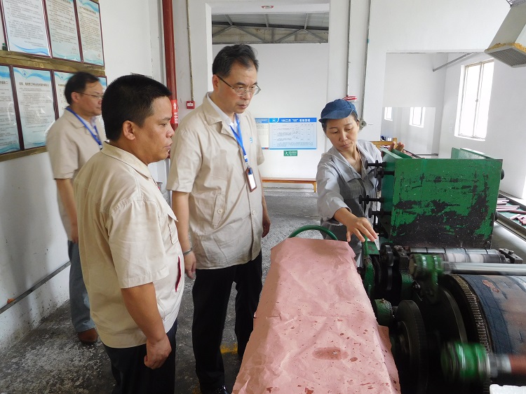 陈纪明到怀化南岭、湘西保安公司督查qujvmxeqdig.jpg